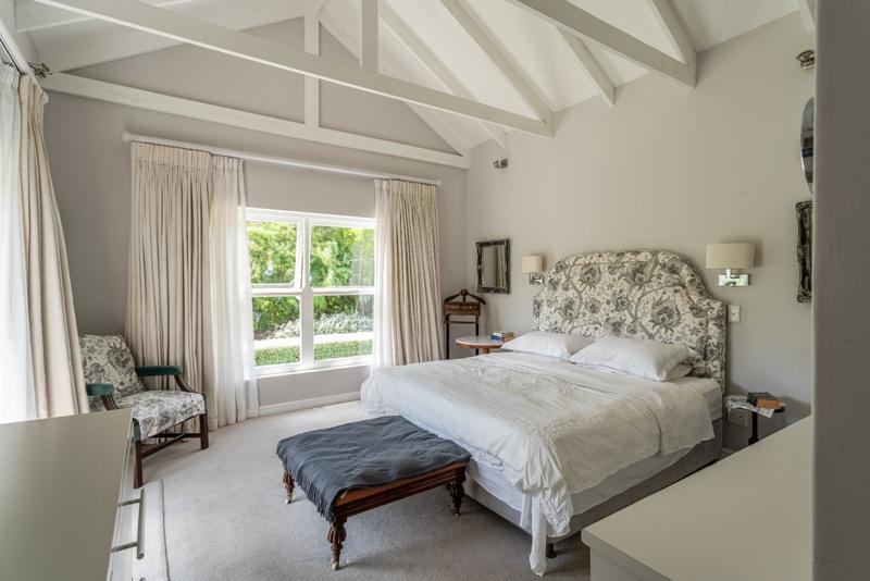 To Let 3 Bedroom Property for Rent in Whale Rock Gardens Western Cape